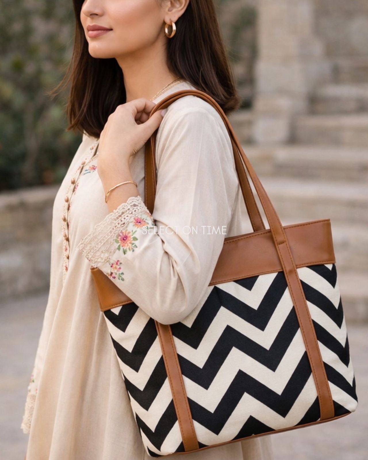 Women Shoulder Bag Everyday Casual & Party Wear (SOTWB003)